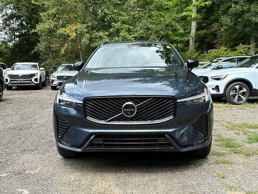 Denim Blue 2026 Volvo XC60 B5 Plus