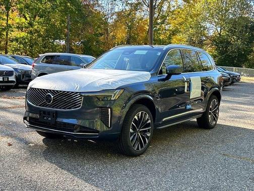 2026 Volvo XC90 B6 Plus 7-Seater