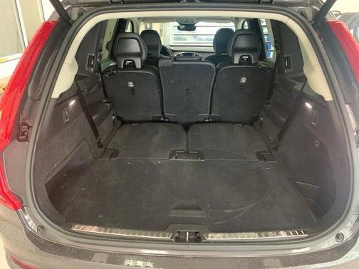 2023 Volvo XC90 B5 Core