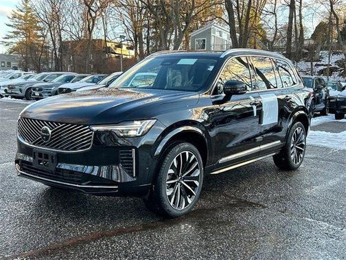 2026 Volvo XC90 B6 Plus 7-Seater