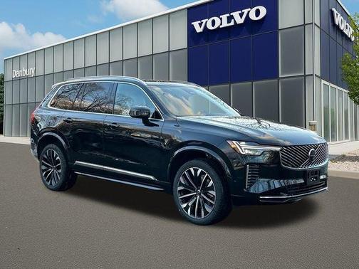 2026 Volvo XC90 B6 Plus 7-Seater