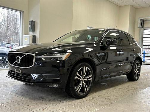 2018 Volvo XC60 T6 Momentum