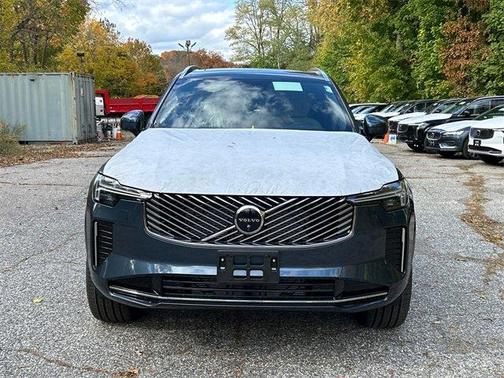 2026 Volvo XC90 B5 Plus 7-Seater