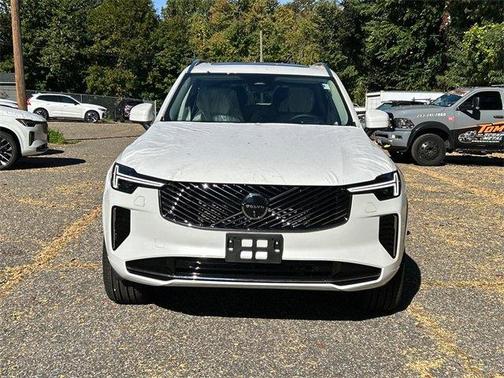 2026 Volvo XC90 B6 Ultra 7-Seater