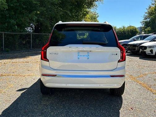 2026 Volvo XC90 B6 Ultra 7-Seater