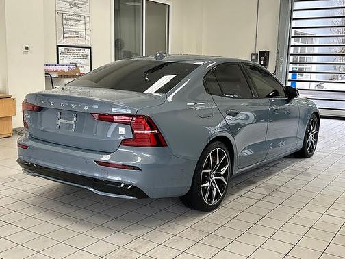 2023 Volvo S60 Polestar