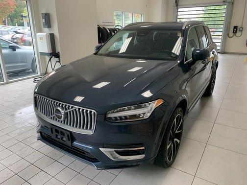 2023 Volvo XC90 B6 Plus 6-Seater