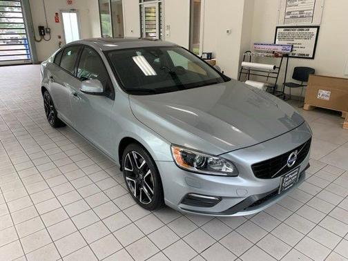 2018 Volvo S60 T5 Dynamic
