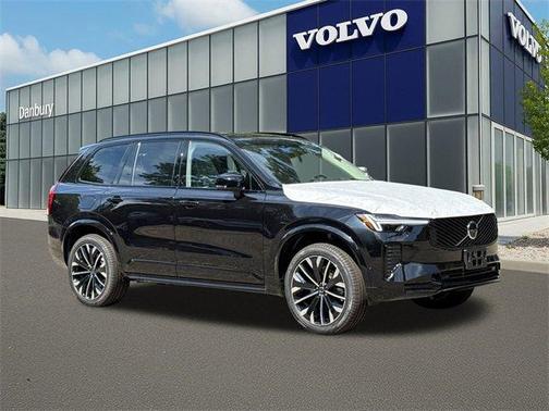 2026 Volvo XC90 B6 Ultra Dark Theme 7-Seater