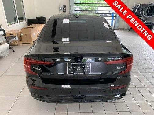 2024 Volvo S60 B5 Core Dark Theme