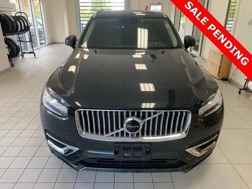 2022 Volvo XC90 T6 Inscription 6 Passenger
