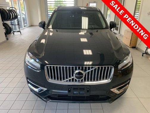 2022 Volvo XC90 T6 Inscription 6 Passenger