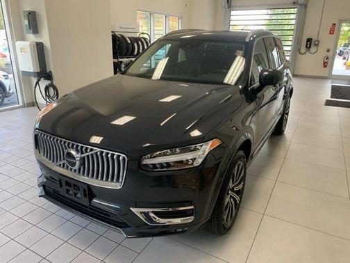 2022 Volvo XC90 T6 Inscription 6 Passenger