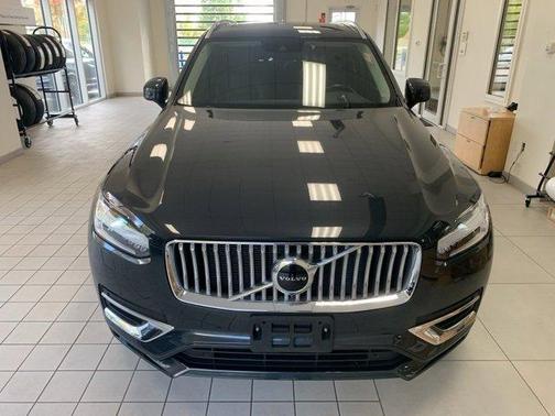 2022 Volvo XC90 T6 Inscription 6 Passenger