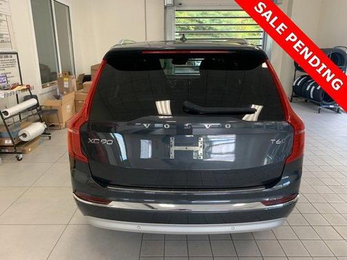 2022 Volvo XC90 T6 Inscription 6 Passenger