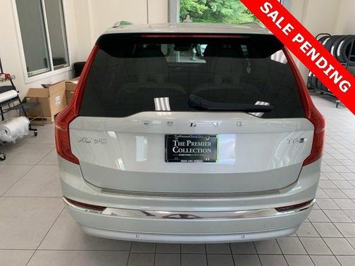 2022 Volvo XC90 T6 Inscription 7 Passenger