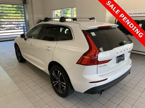2020 Volvo XC60 T5 Momentum