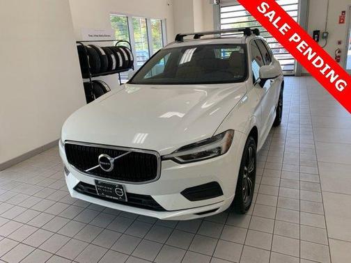 2020 Volvo XC60 T5 Momentum