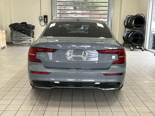 2023 Volvo S60 Recharge Plug-In Hybrid T8 Polestar Engineered