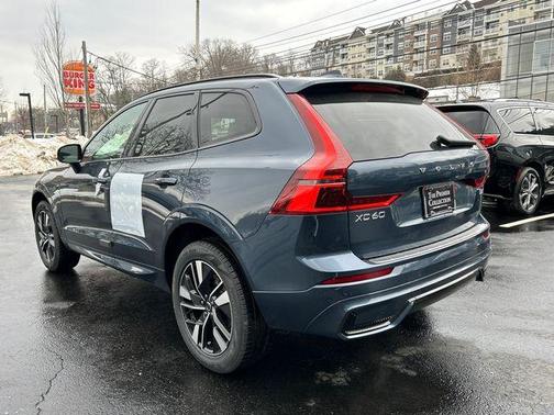 2026 Volvo XC60 B5 Core