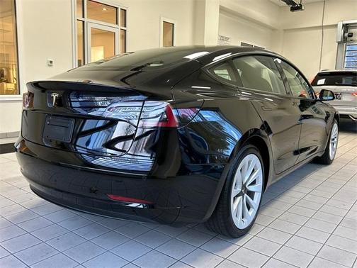 2022 Tesla Model 3 Base