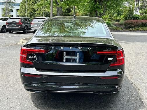Black Stone 2023 Volvo S60 Plus