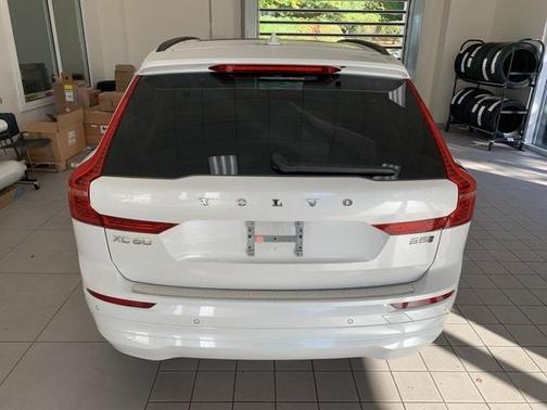 2023 Volvo XC60 B5 Core