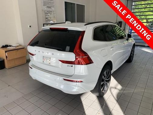 2023 Volvo XC60 B5 Core