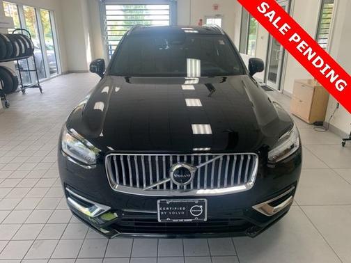 2023 Volvo XC90 Recharge Plug-In Hybrid T8 Ultimate Bright Theme 7-Seater