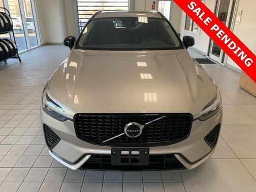 2025 Volvo XC60 B5 Plus