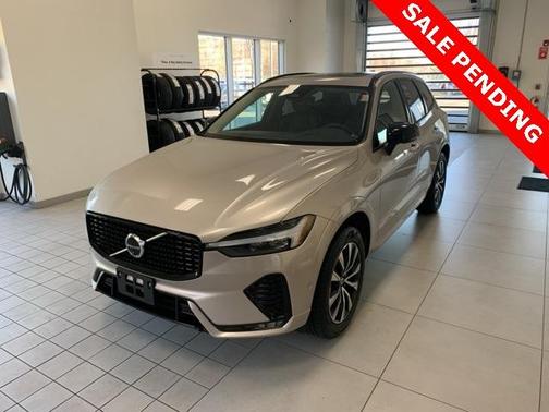 2025 Volvo XC60 B5 Plus