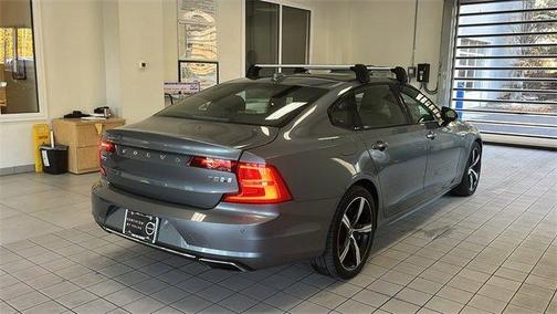 2020 Volvo S90 Recharge Plug-In Hybrid T8 R-Design