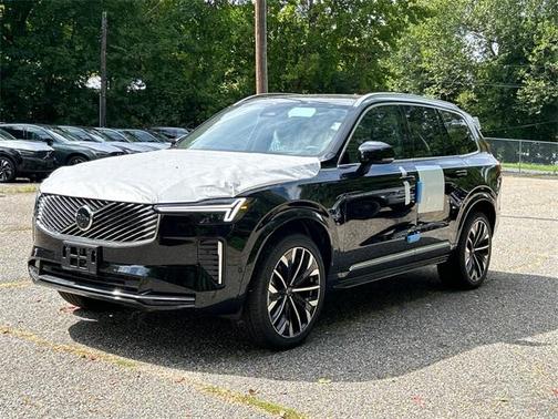 2026 Volvo XC90 B5 Ultra 7-Seater