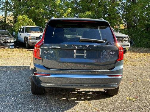 2026 Volvo XC90 B6 Plus 6-Seater