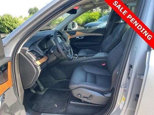 2024 Volvo XC90 Recharge Plug-In Hybrid T8 Plus Bright Theme 7 Passenger