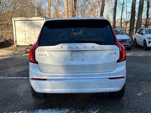 2026 Volvo XC90 B6 Ultra 7-Seater