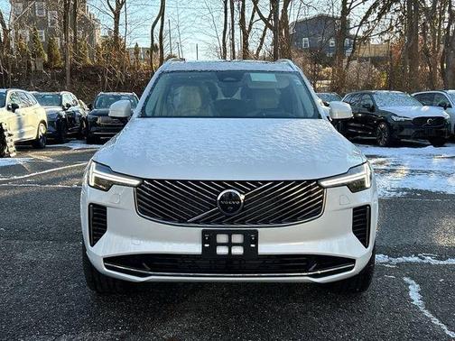 2026 Volvo XC90 B6 Ultra 7-Seater