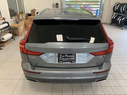 2020 Volvo V60 Cross Country T5