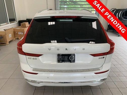 2023 Volvo XC60 B5 Plus Bright Theme