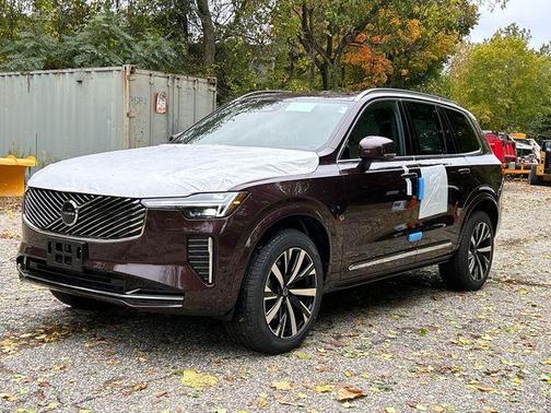 2026 Volvo XC90 B6 Core