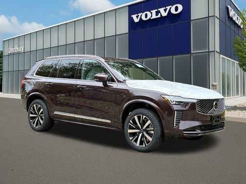 2026 Volvo XC90 B6 Core