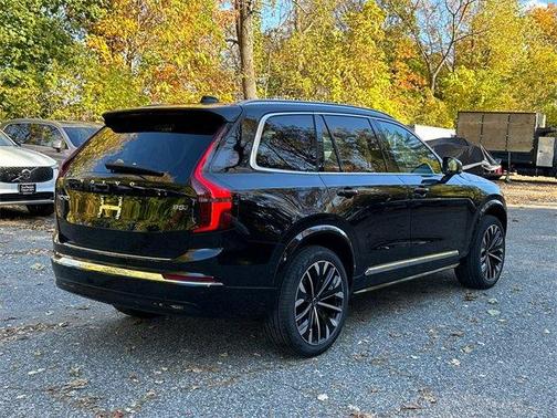 2026 Volvo XC90 B5 Plus 7-Seater
