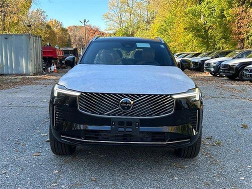 2026 Volvo XC90 B5 Plus 7-Seater