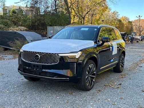 2026 Volvo XC90 B5 Plus 7-Seater
