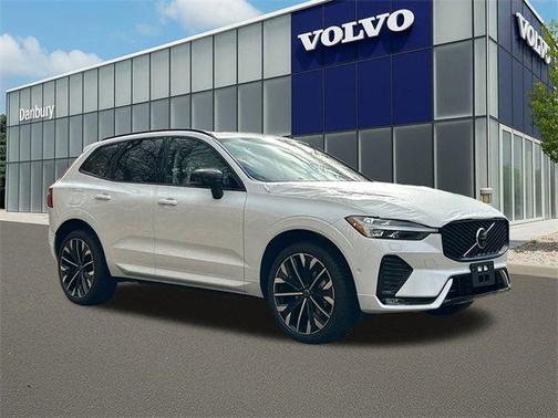 2026 Volvo XC60 B5 Ultra