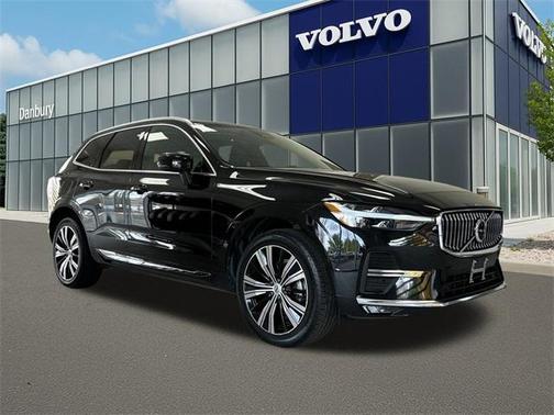 2023 Volvo XC60 B5 Plus Bright Theme