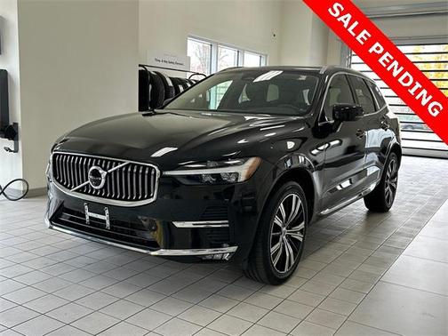 2023 Volvo XC60 B5 Plus Bright Theme