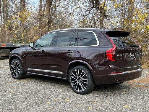 2026 Volvo XC90 B6 Plus 6-Seater