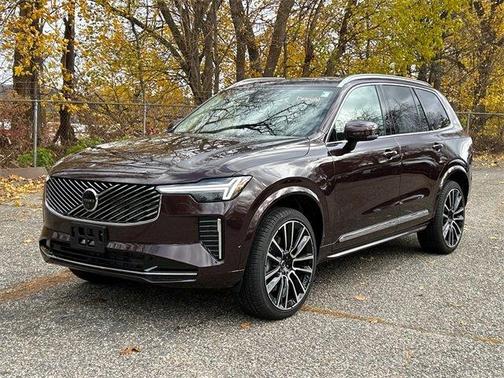 2026 Volvo XC90 B6 Plus 6-Seater
