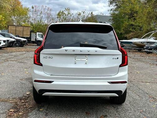 2026 Volvo XC90 B6 Ultra Dark Theme 7-Seater